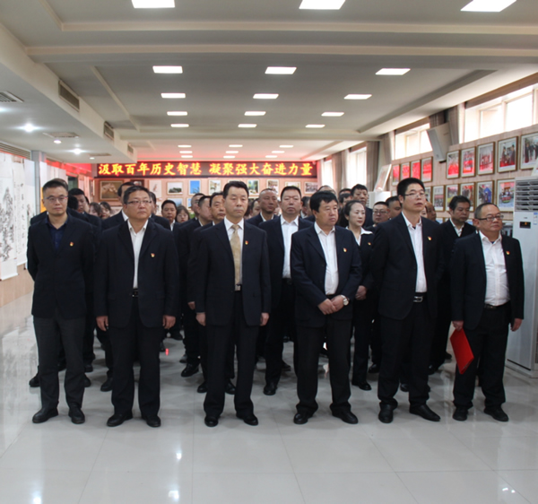 隴運集團(tuán)慶祝建司60周年職工書畫攝影展開幕